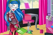 Ghoulia Yels Chambre Clean Up